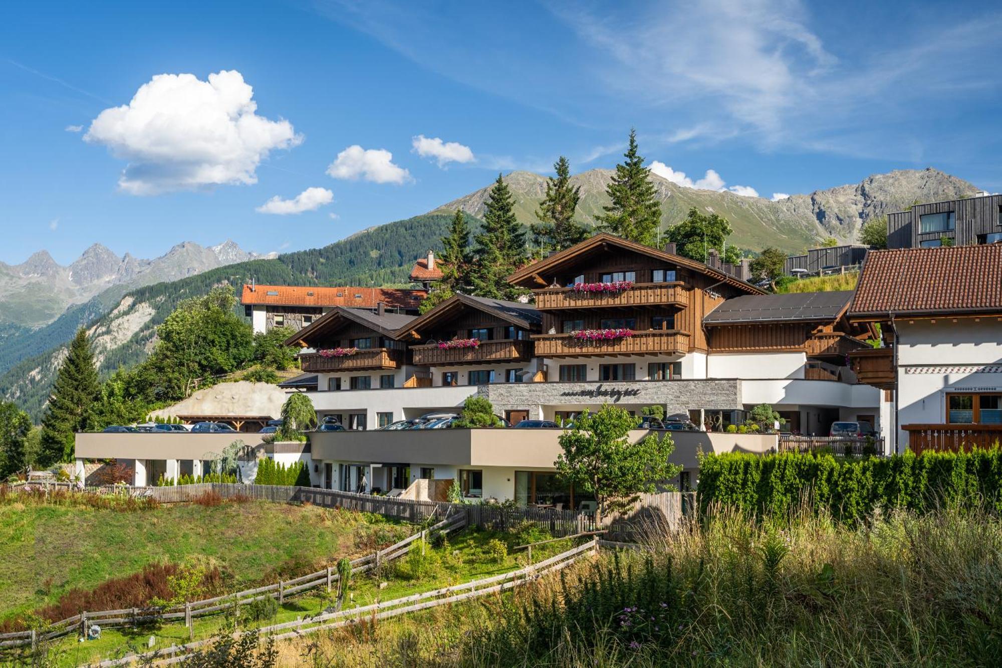 Alpin Chalet Am Burgsee Ladis Zewnętrze zdjęcie